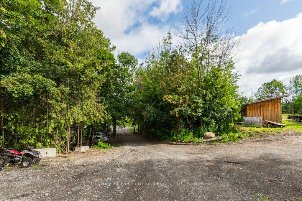 Photo 11 of 790 Clearview Road, Belleville, Thurlow Ward — HOMEH