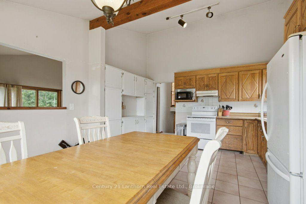 Photo 20 of 790 Clearview Road, Belleville, Thurlow Ward — HOMEH