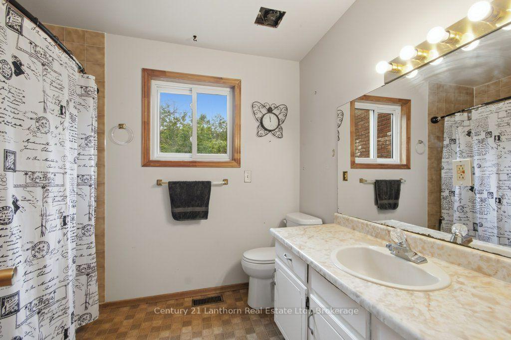 Photo 33 of 790 Clearview Road, Belleville, Thurlow Ward — HOMEH