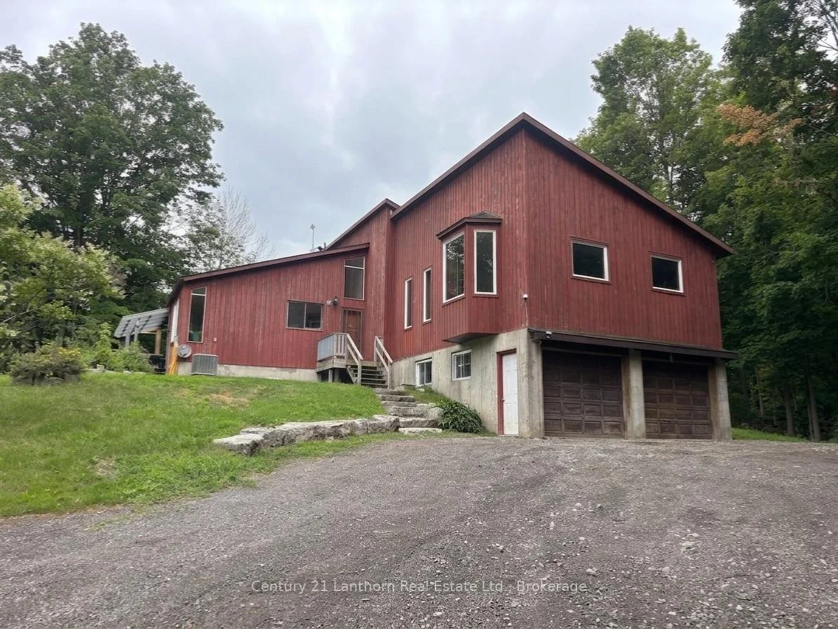 Photo 1 of 790 Clearview Road, Belleville, Thurlow Ward — HOMEH
