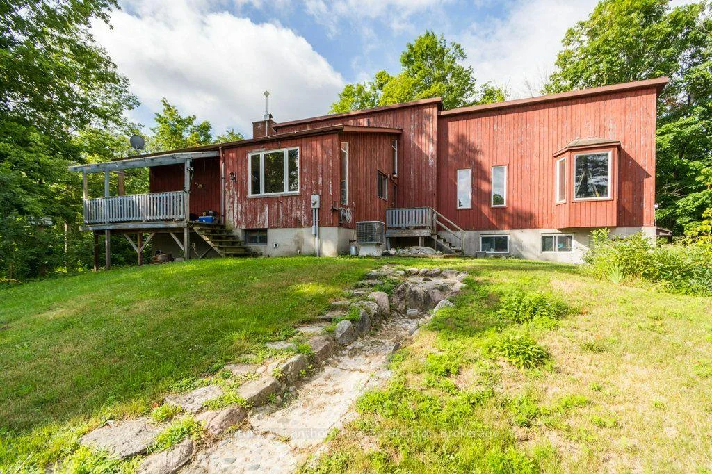 Photo 8 of 790 Clearview Road, Belleville, Thurlow Ward — HOMEH