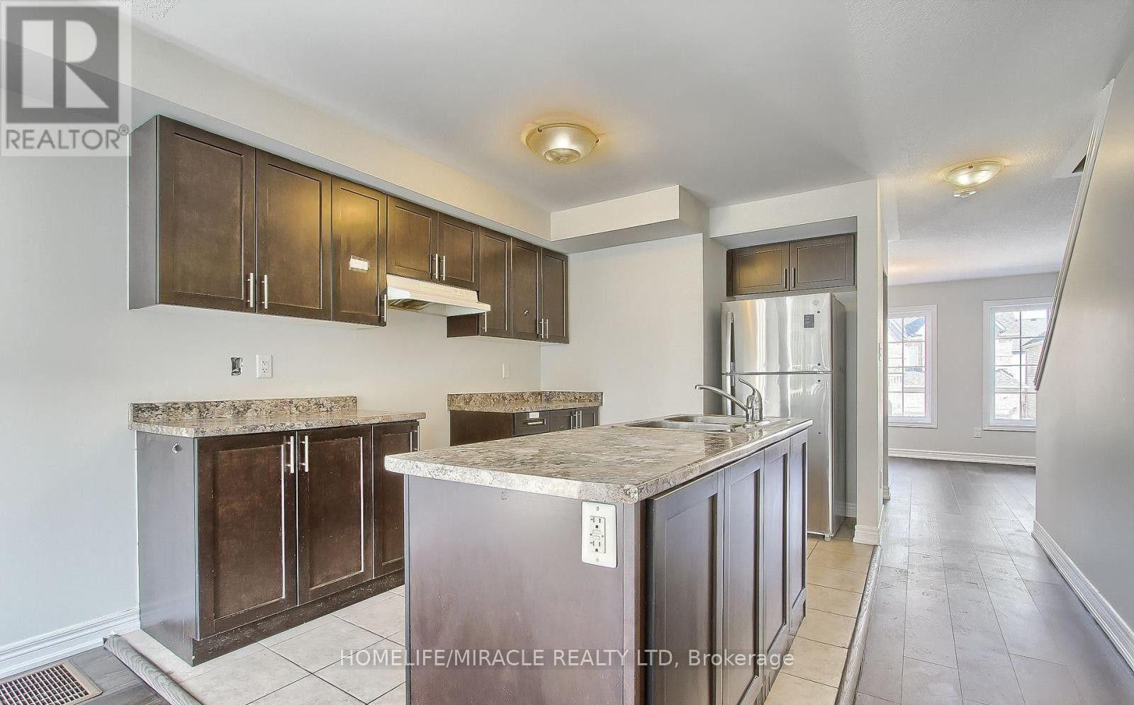 Photo 6 of 70 Knotty Pine Avenue, Cambridge, Preston Heights — HOMEH