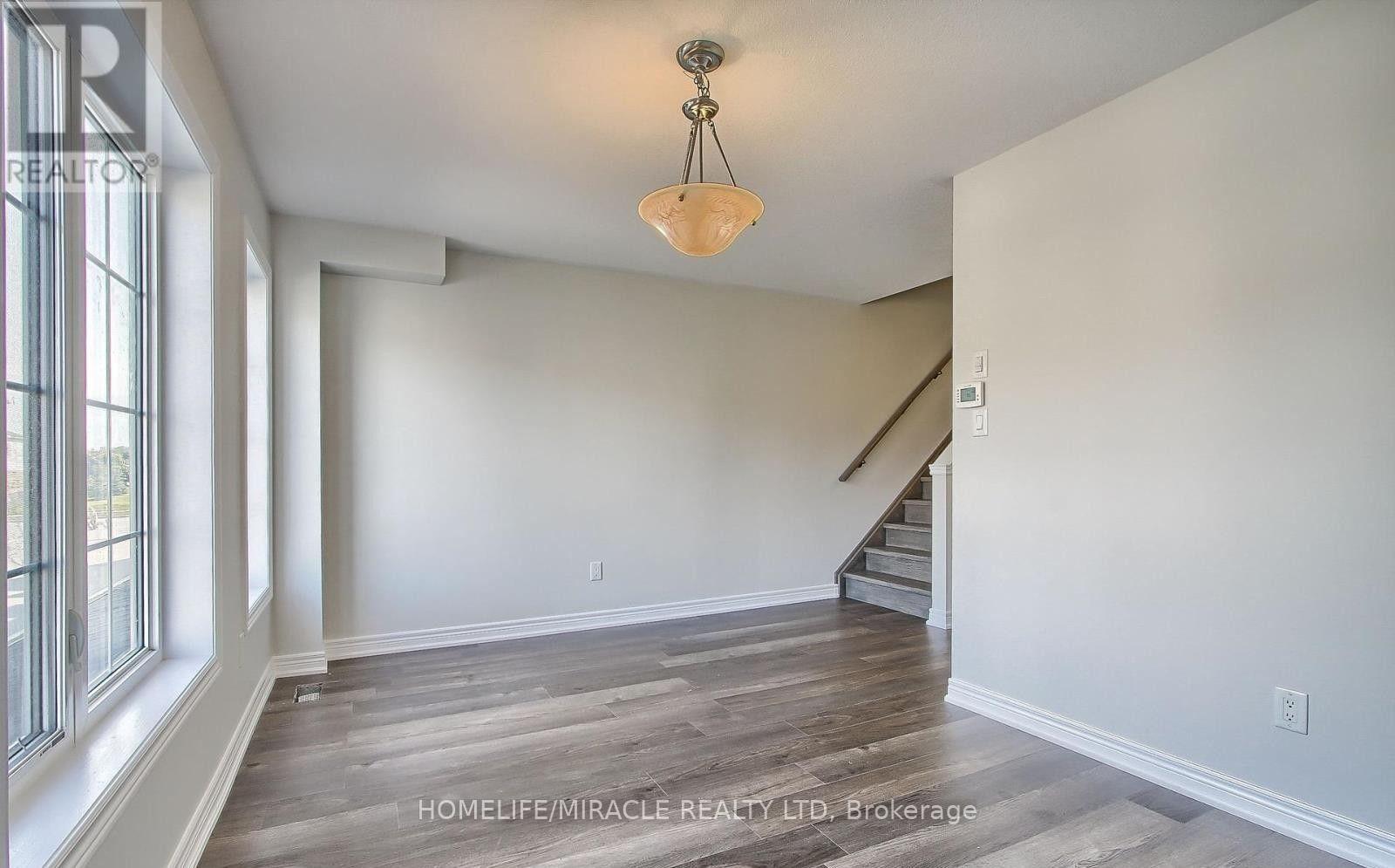 Photo 17 of 70 Knotty Pine Avenue, Cambridge, Preston Heights — HOMEH