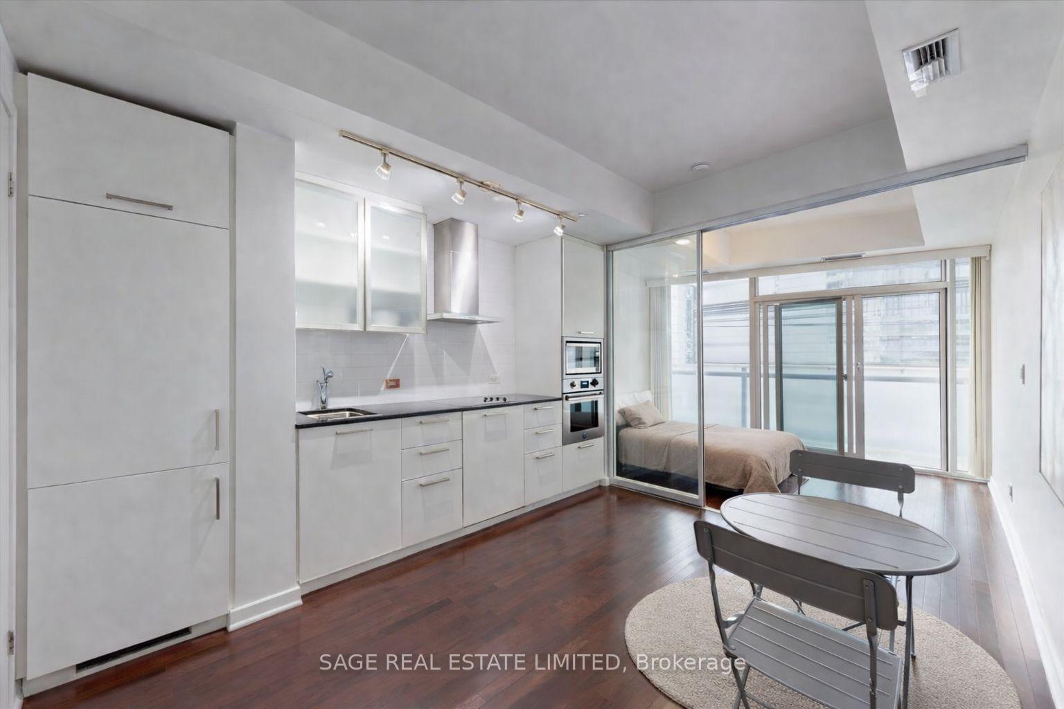 Photo 5 of Unit 3608, 12 York Street, Toronto, Waterfront Communities — HOMEH