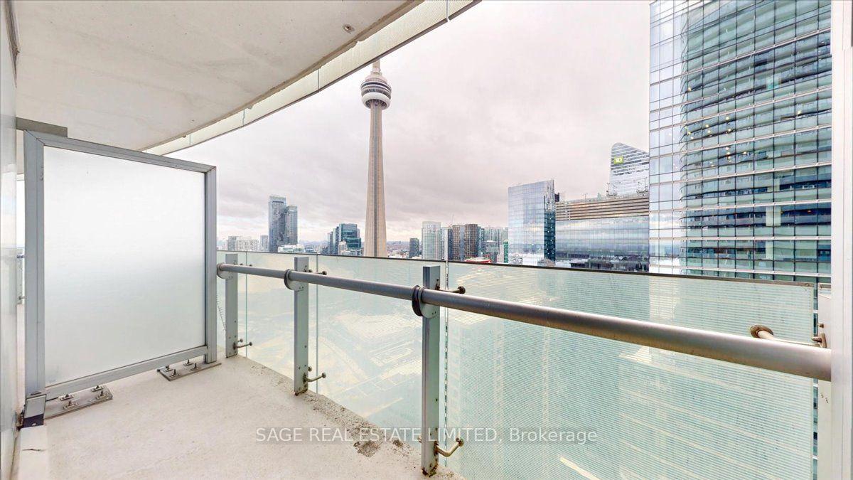 Photo 17 of Unit 3608, 12 York Street, Toronto, Waterfront Communities — HOMEH