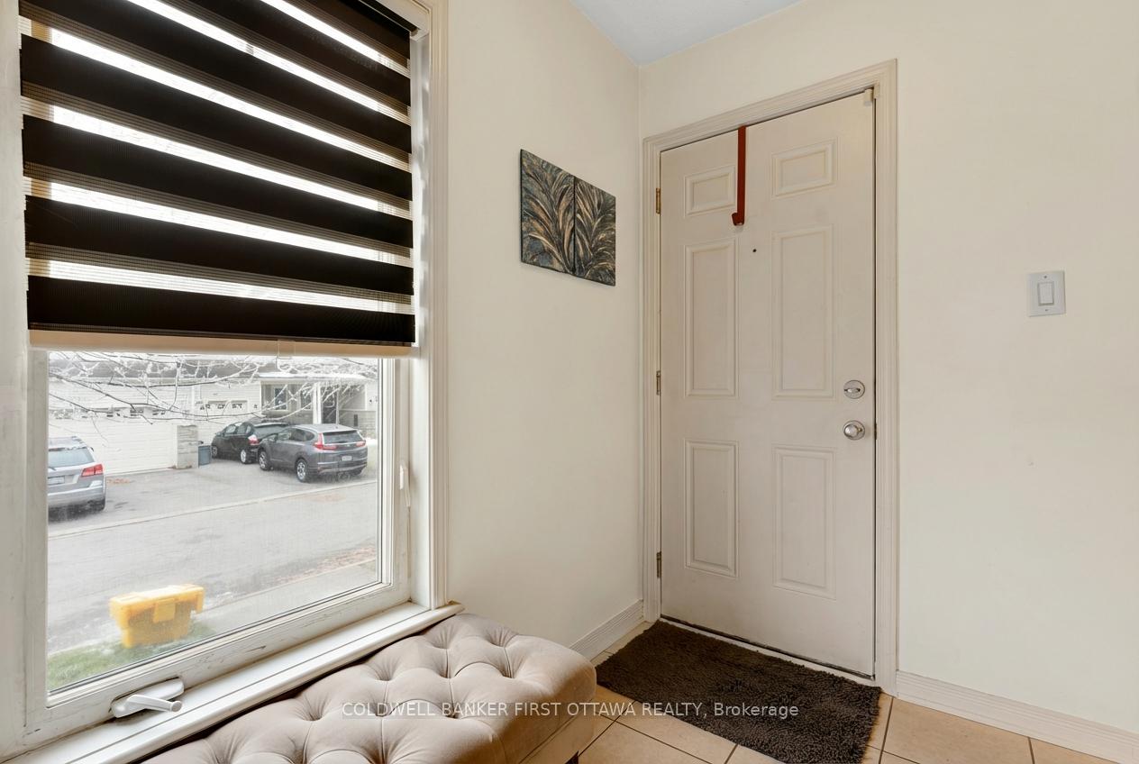 Photo 6 of 150 Urbancrest Private, Ottawa, Barrhaven - Stonebridge — HOMEH