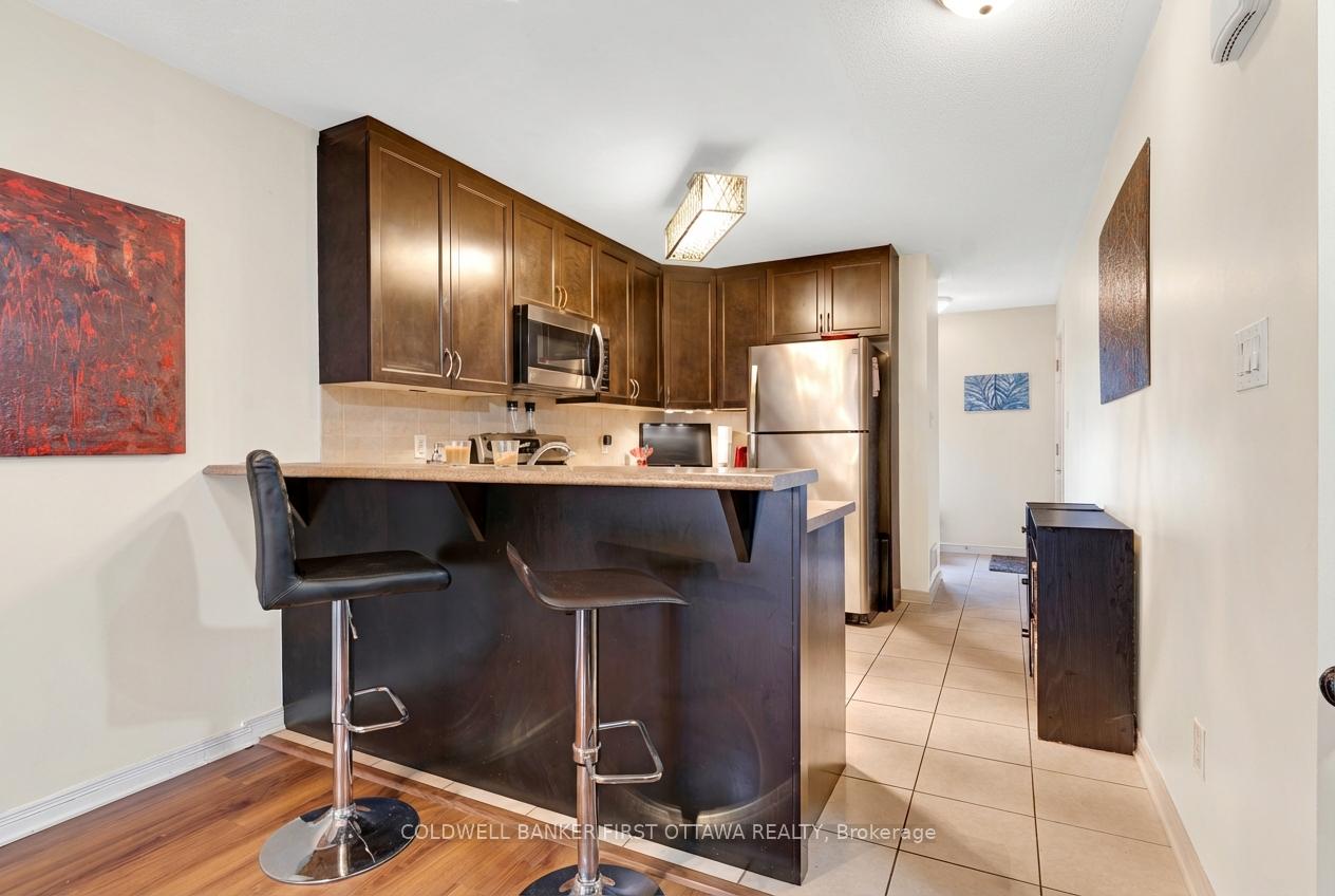 Photo 7 of 150 Urbancrest Private, Ottawa, Barrhaven - Stonebridge — HOMEH