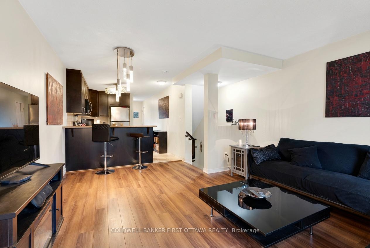 Photo 12 of 150 Urbancrest Private, Ottawa, Barrhaven - Stonebridge — HOMEH