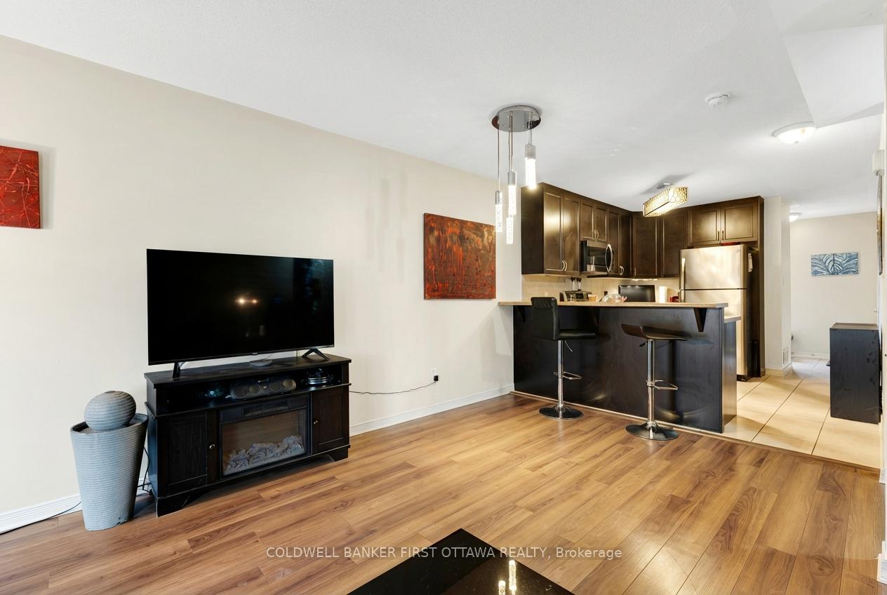 Photo 13 of 150 Urbancrest Private, Ottawa, Barrhaven - Stonebridge — HOMEH