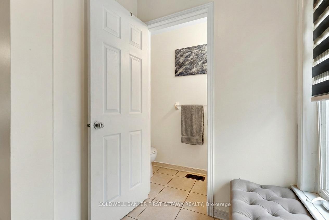 Photo 17 of 150 Urbancrest Private, Ottawa, Barrhaven - Stonebridge — HOMEH