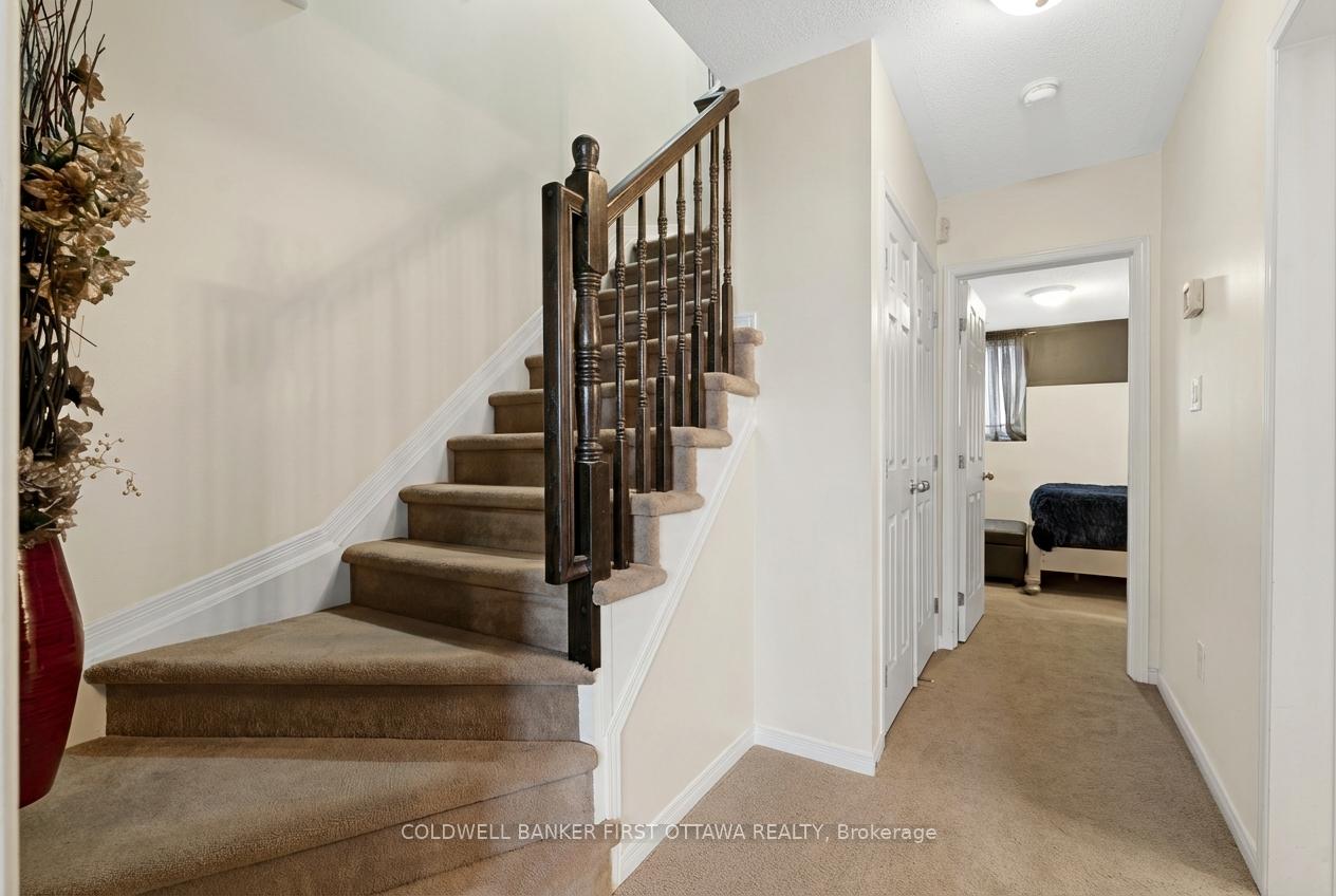 Photo 18 of 150 Urbancrest Private, Ottawa, Barrhaven - Stonebridge — HOMEH