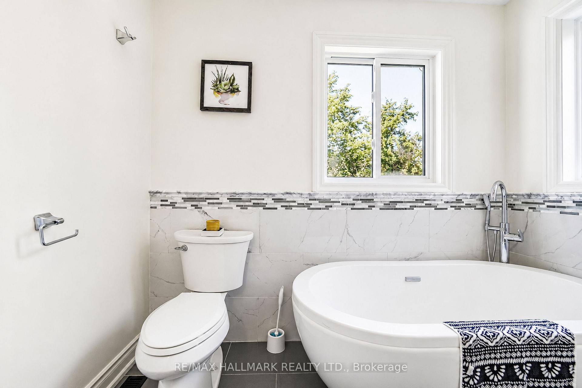 Photo 15 of 2350 Clearside Court, Pickering, Brock Ridge — HOMEH