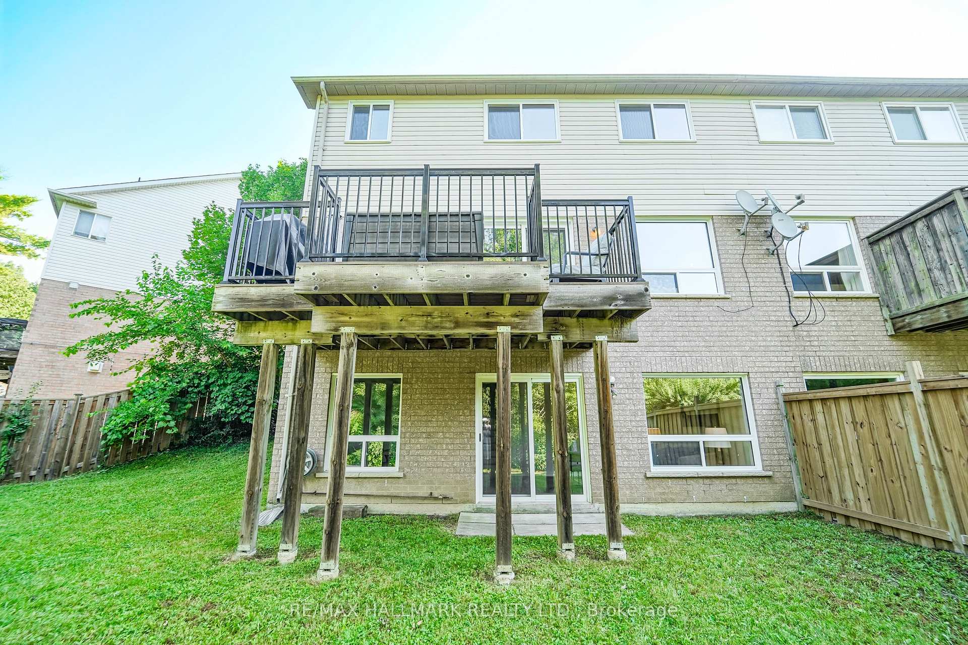 Photo 35 of 2350 Clearside Court, Pickering, Brock Ridge — HOMEH