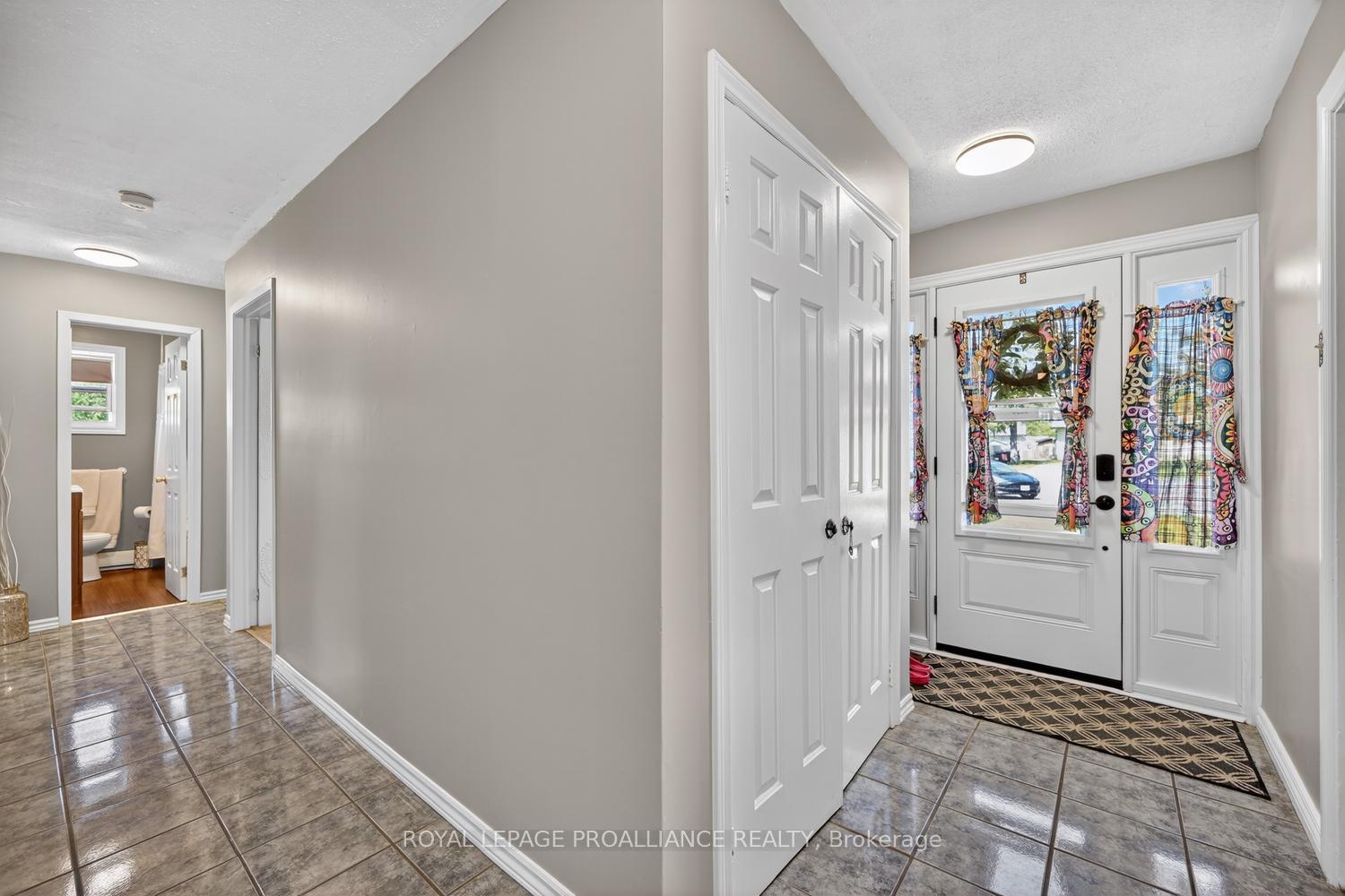 Photo 18 of 913 George Street, Edwardsburgh/Cardinal, Town of Cardinal — HOMEH