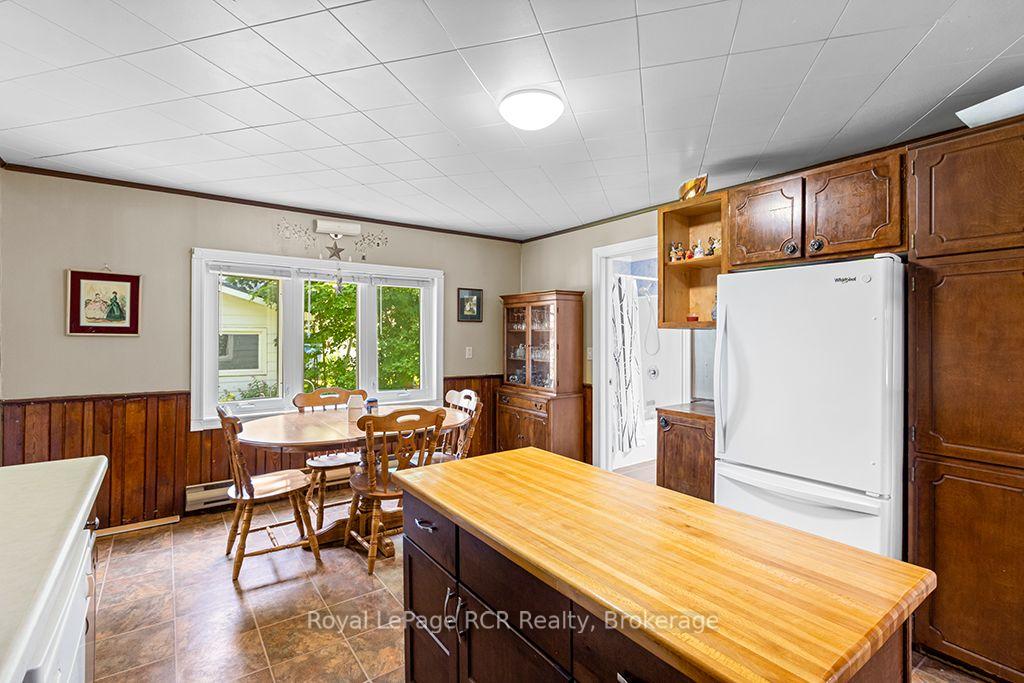 Photo 9 of 680210 30 Side Road, Chatsworth — HOMEH
