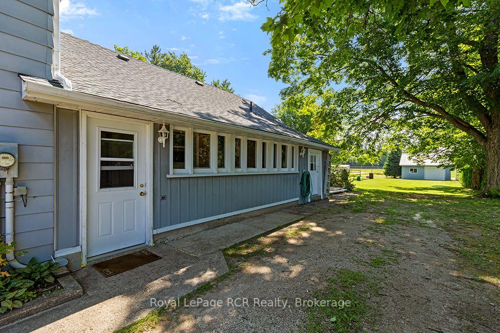 Photo 16 of 680210 30 Side Road, Chatsworth — HOMEH