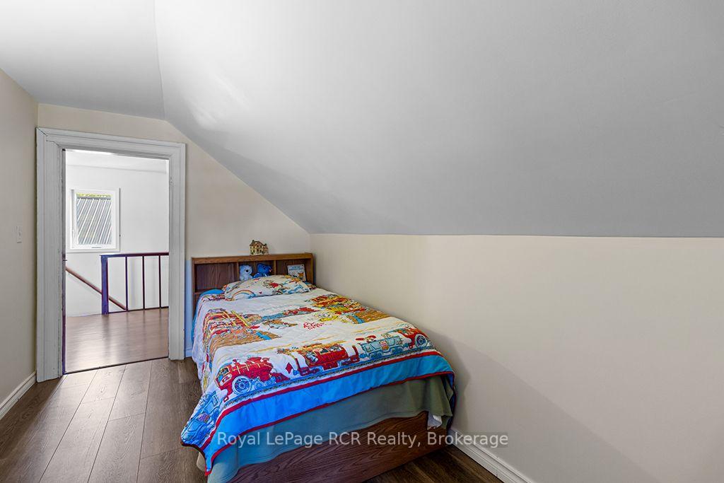 Photo 26 of 680210 30 Side Road, Chatsworth — HOMEH