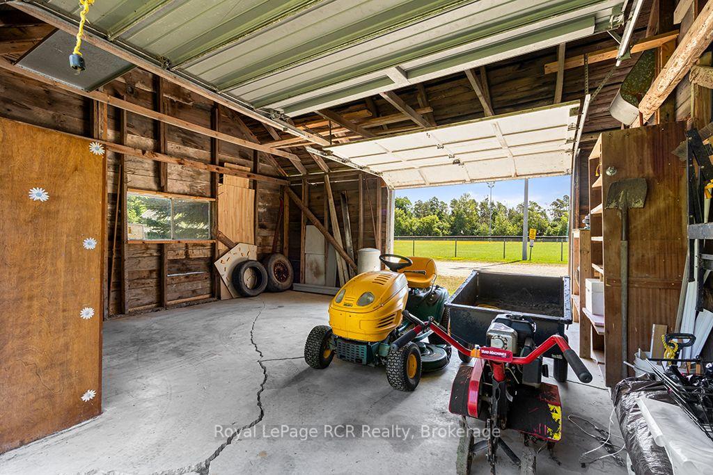 Photo 32 of 680210 30 Side Road, Chatsworth — HOMEH