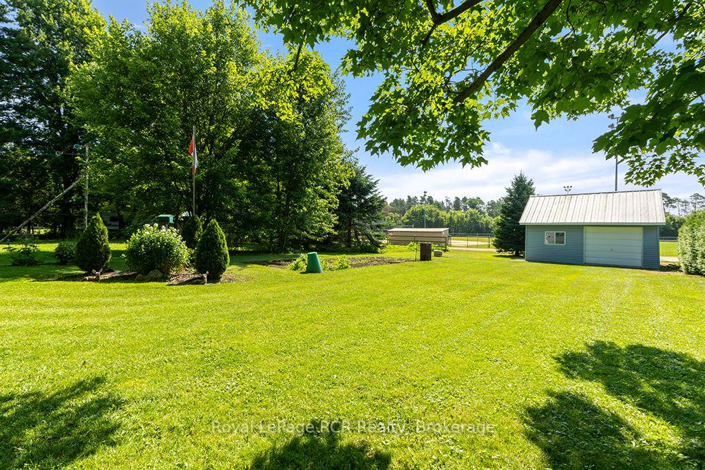 Photo 35 of 680210 30 Side Road, Chatsworth — HOMEH