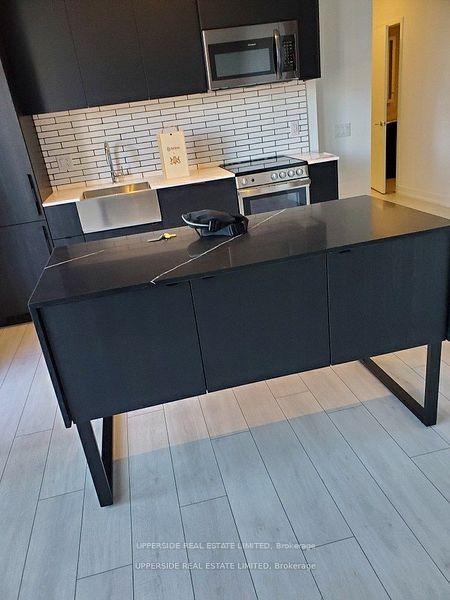 Photo 3 of Unit 501, 270 Dufferin Street, Toronto, Niagara — HOMEH