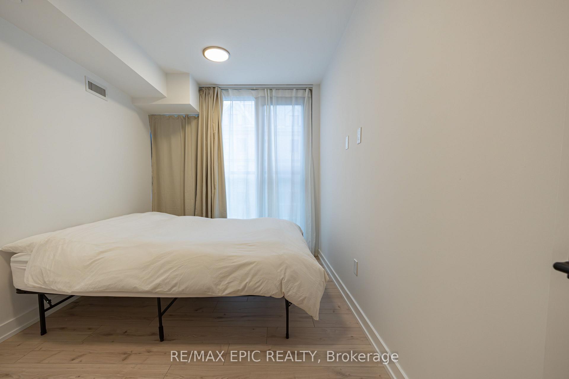 Photo 10 of Unit 302, 2 Augusta Avenue, Toronto, Waterfront Communities — HOMEH
