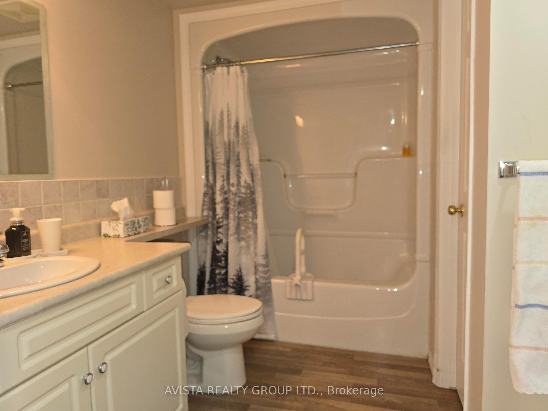 Photo 12 of 315 Hilldale Rd Suite 108, Thunder Bay, Dawson Heights — HOMEH