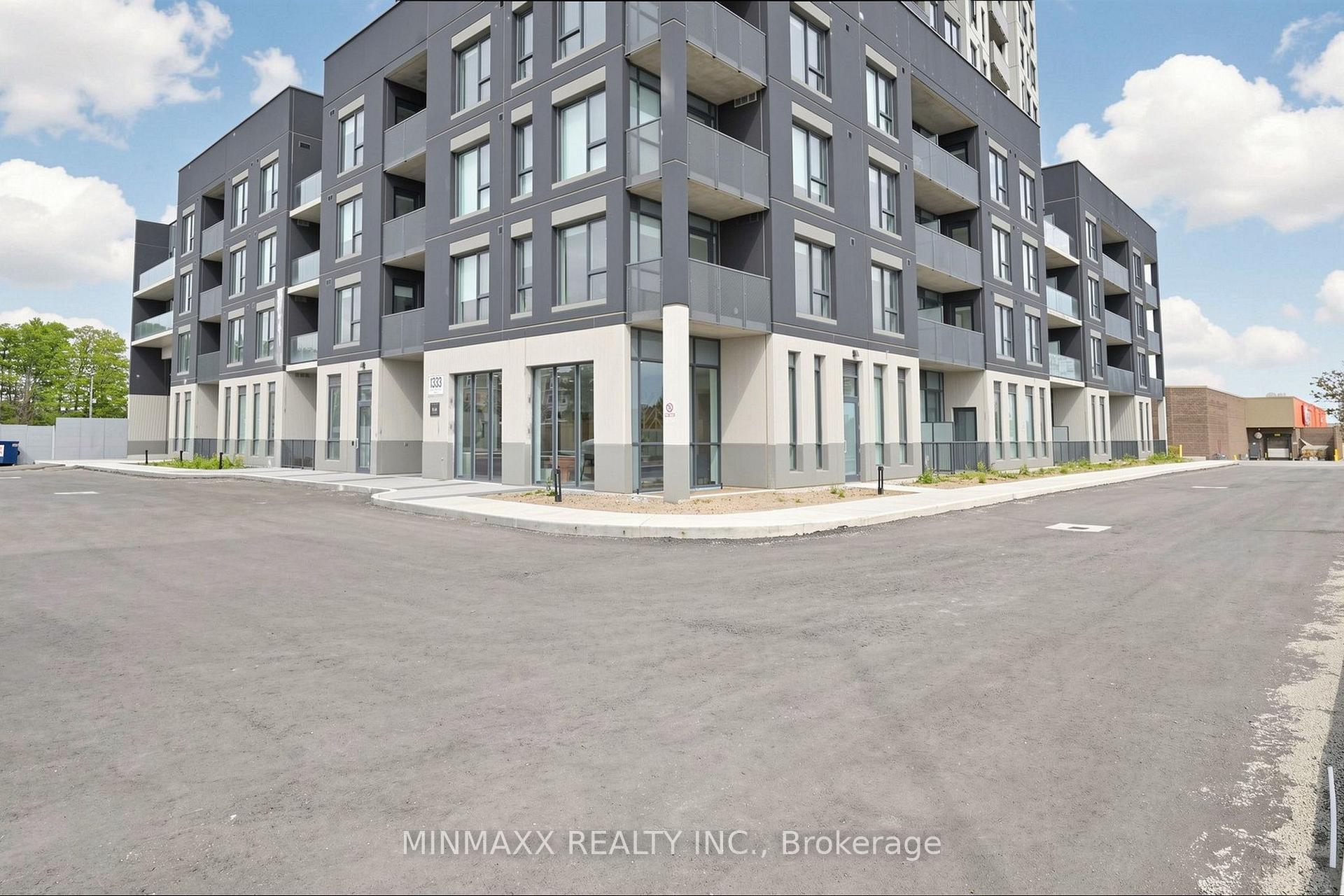Photo 4 of Unit 710, 1333 Weber Street E, Kitchener, Stanley Park — HOMEH