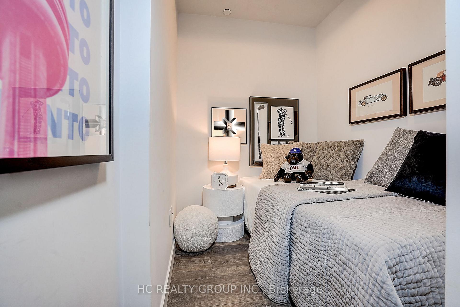 Photo 10 of Unit 2904, 8 Eglinton Avenue E, Toronto, Mount Pleasant West — HOMEH
