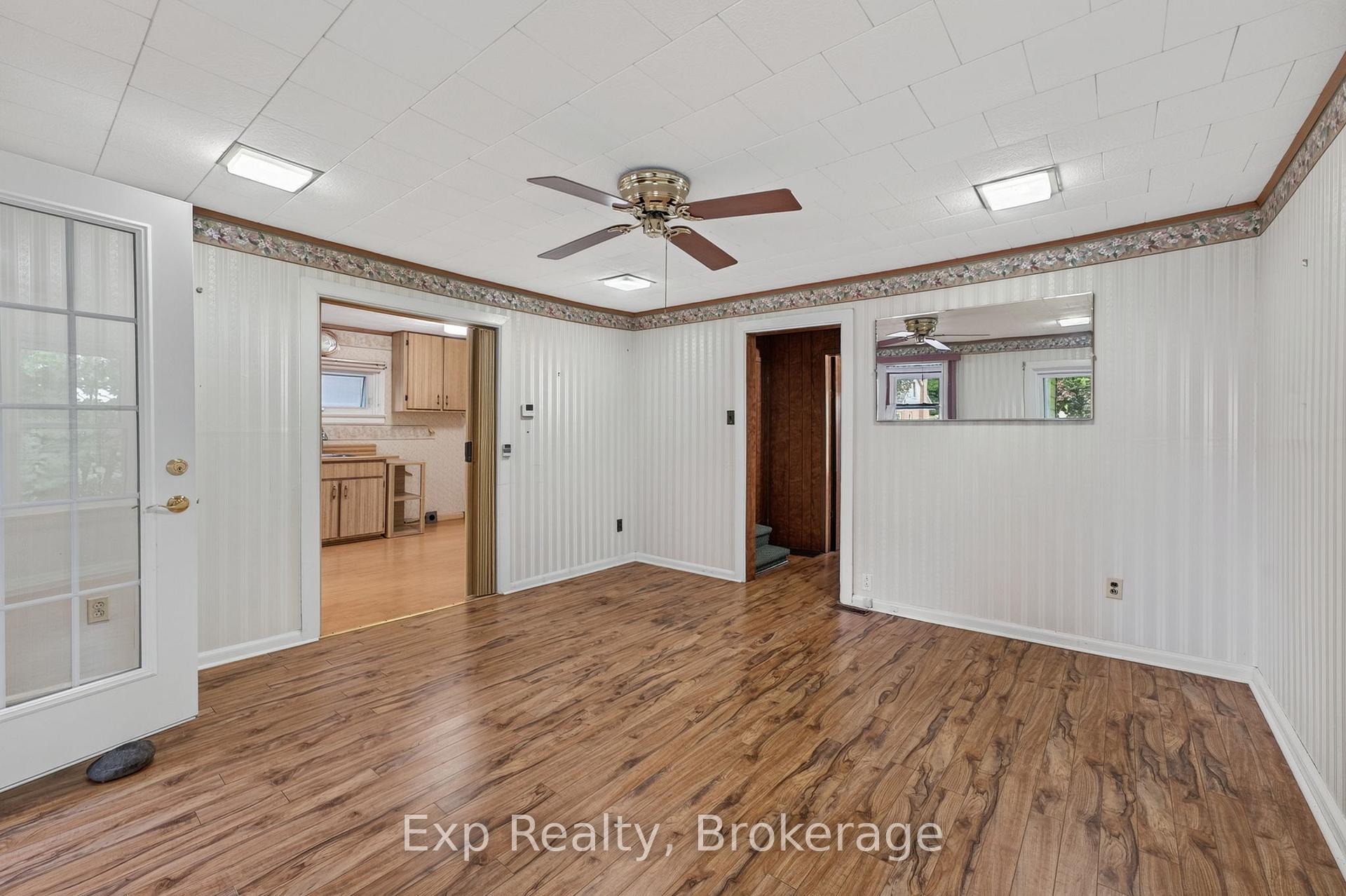 Photo 16 of 43 Paul Street, Prince Edward County, Picton — HOMEH