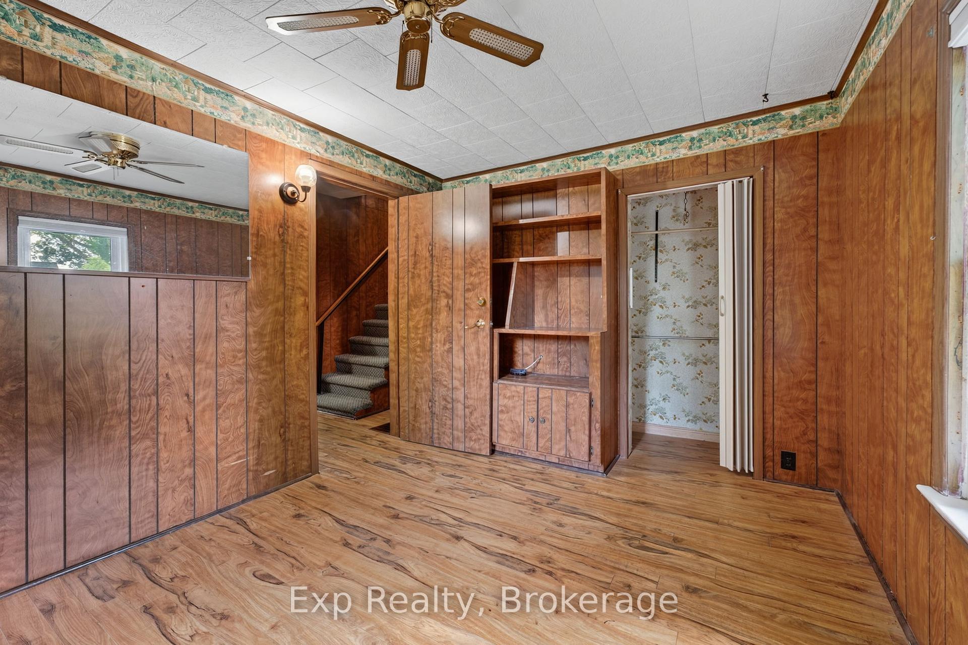 Photo 21 of 43 Paul Street, Prince Edward County, Picton — HOMEH