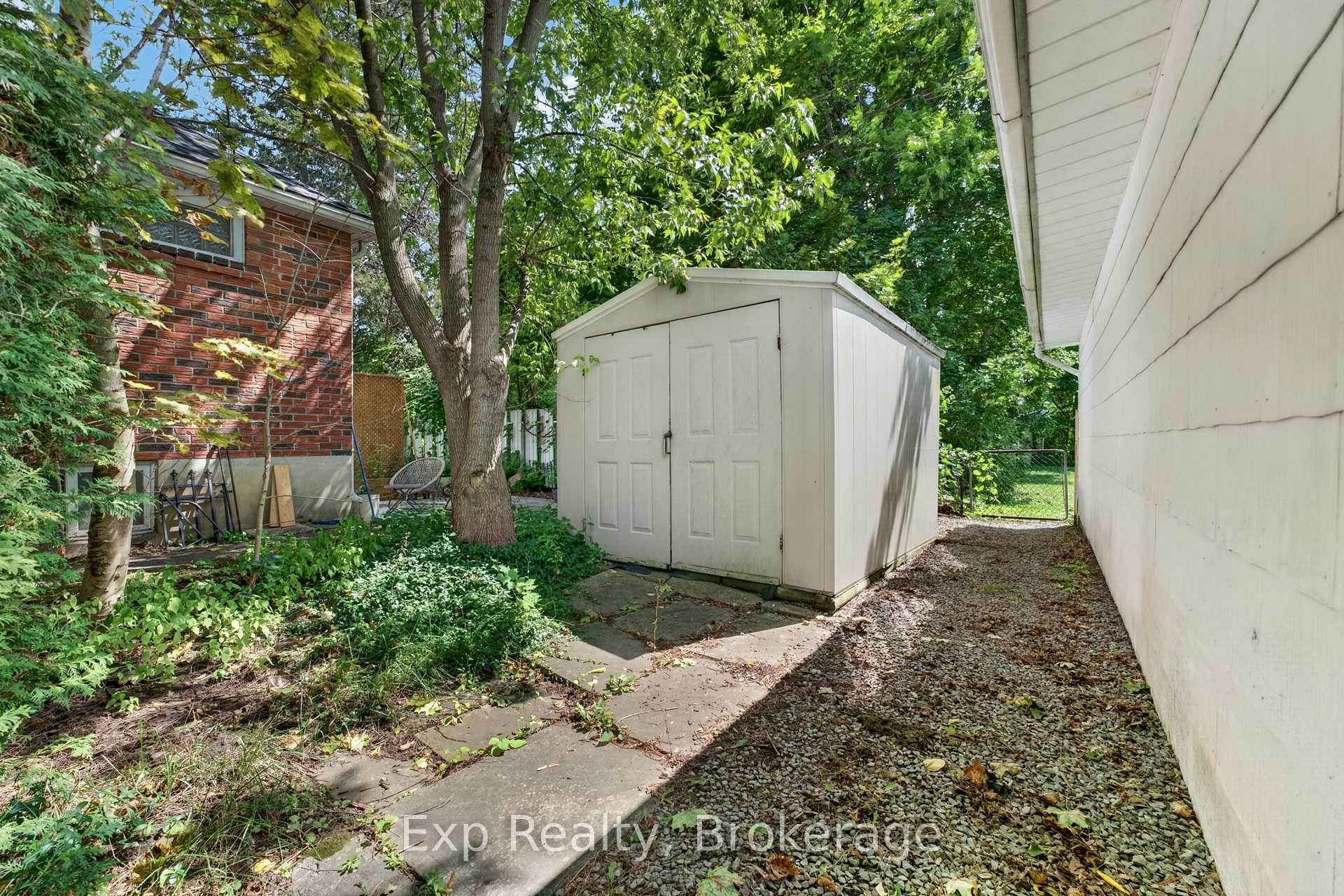 Photo 29 of 43 Paul Street, Prince Edward County, Picton — HOMEH