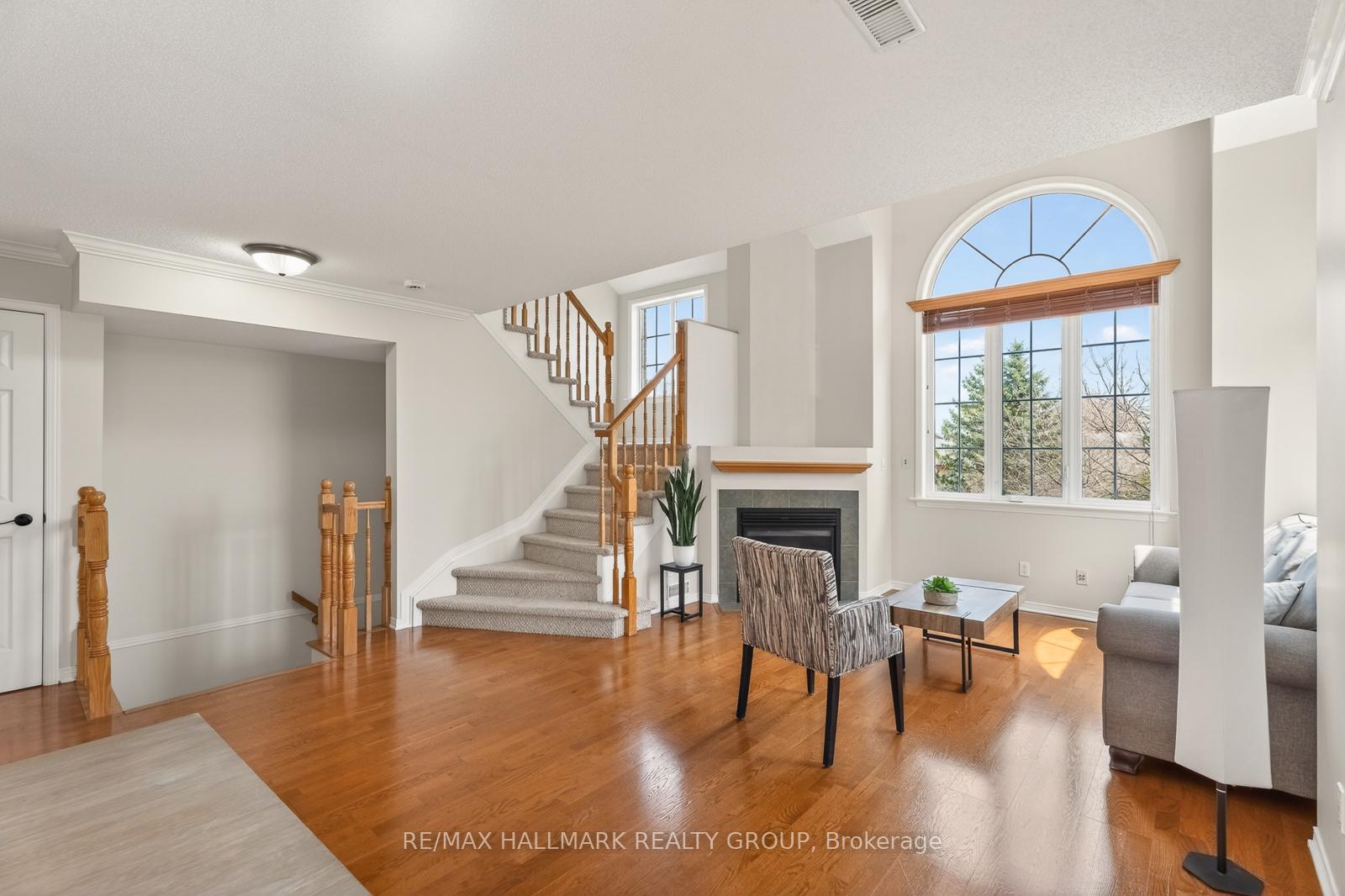 Photo 20 of 142 Gatestone Private, Ottawa, Beacon Hill South — HOMEH