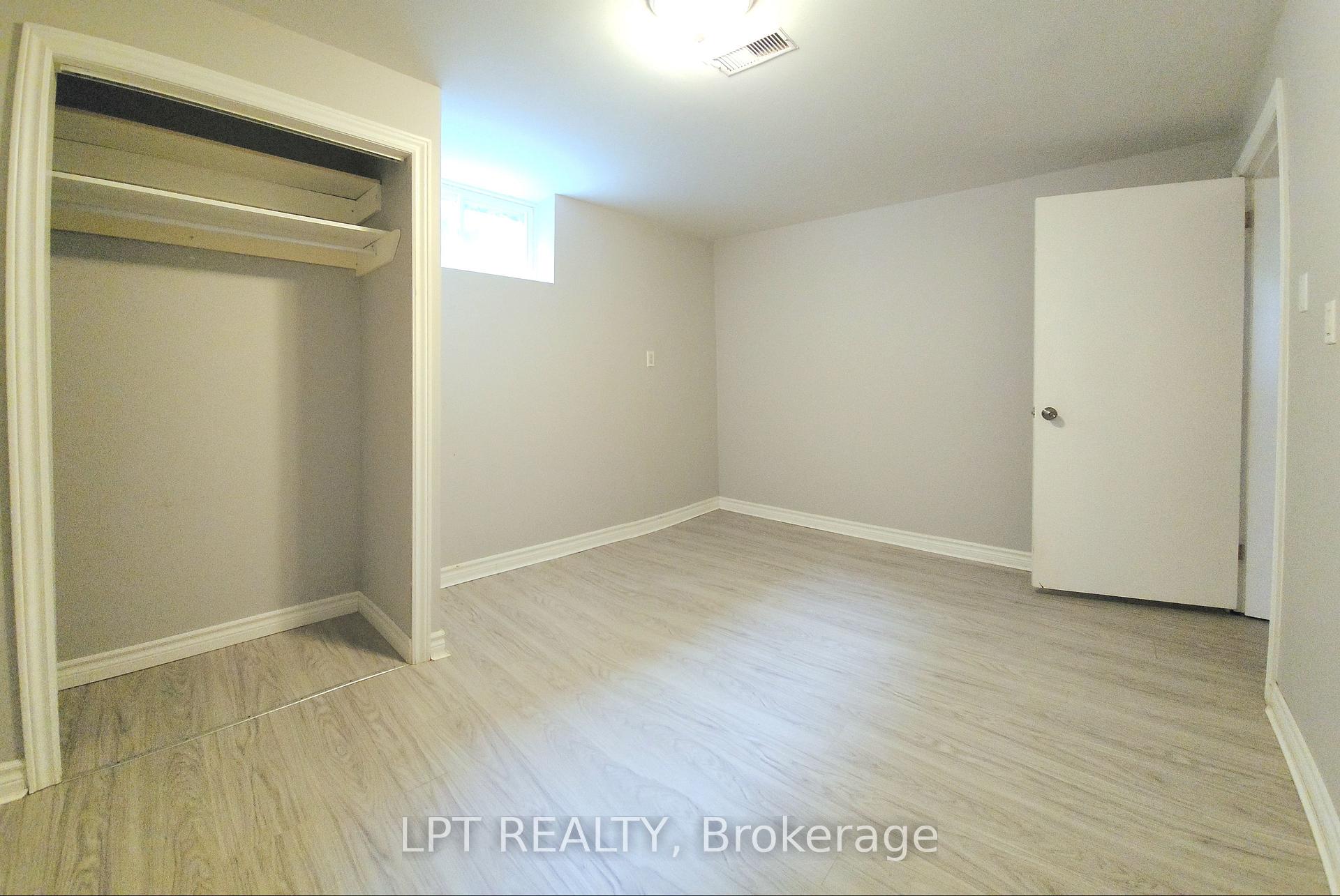Photo 33 of 585 Mapleview Drive E, Barrie, Rural Barrie Southeast — HOMEH