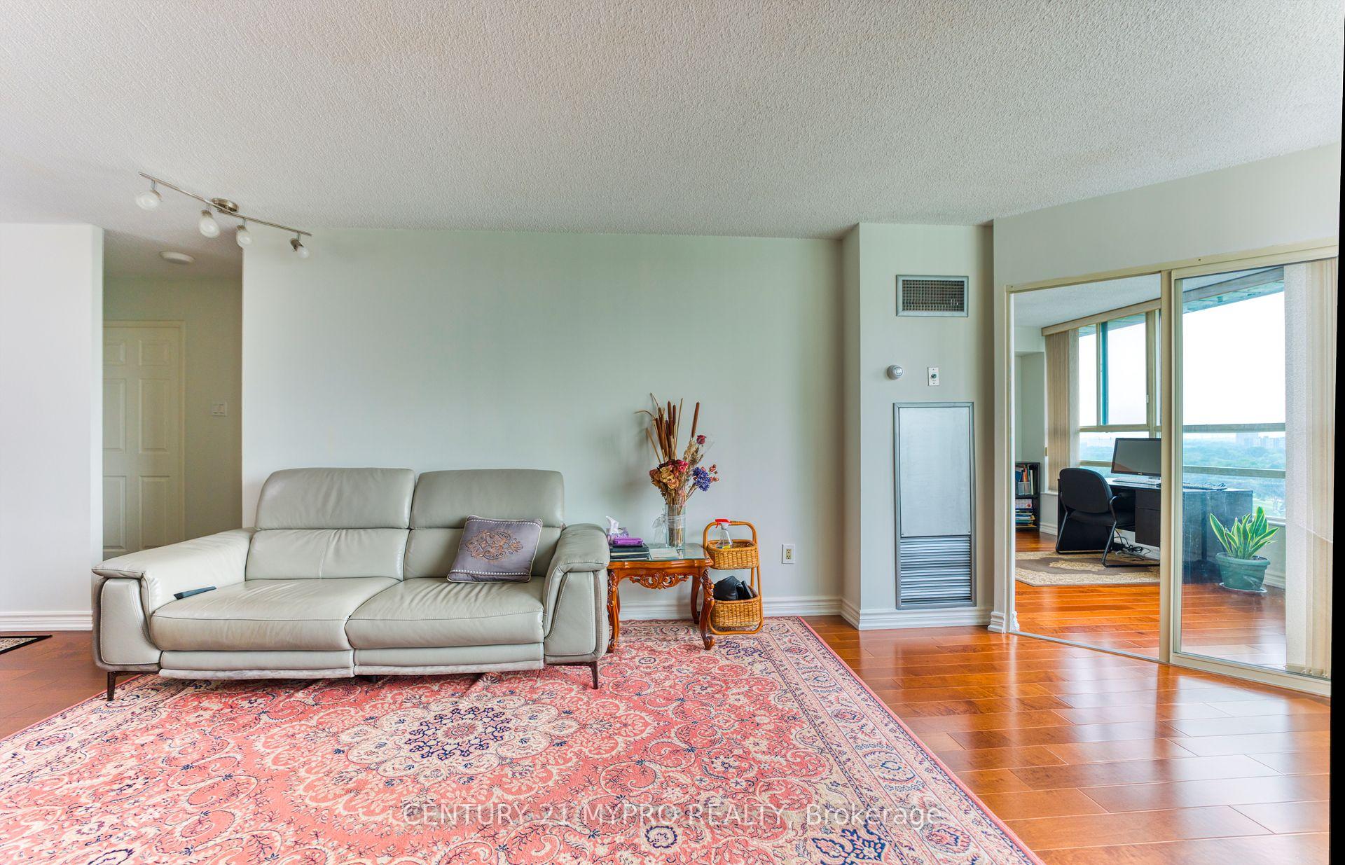 Photo 18 of Unit #1325, 7805 Bayview Avenue, Markham, Aileen-Willowbrook — HOMEH