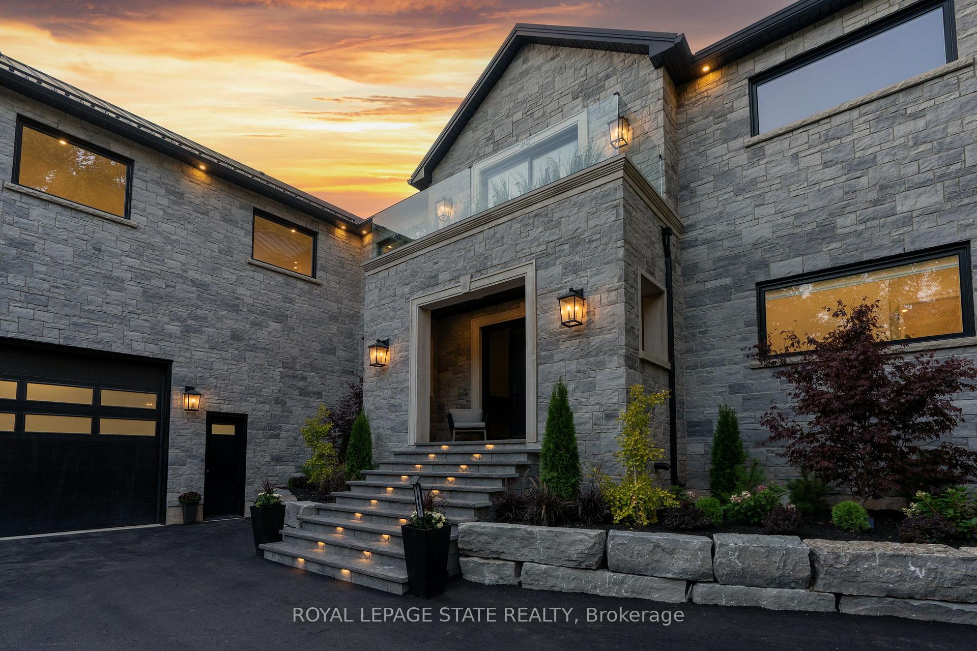 Photo 7 of 1067 Jerseyville Road W, Hamilton, Ancaster — HOMEH