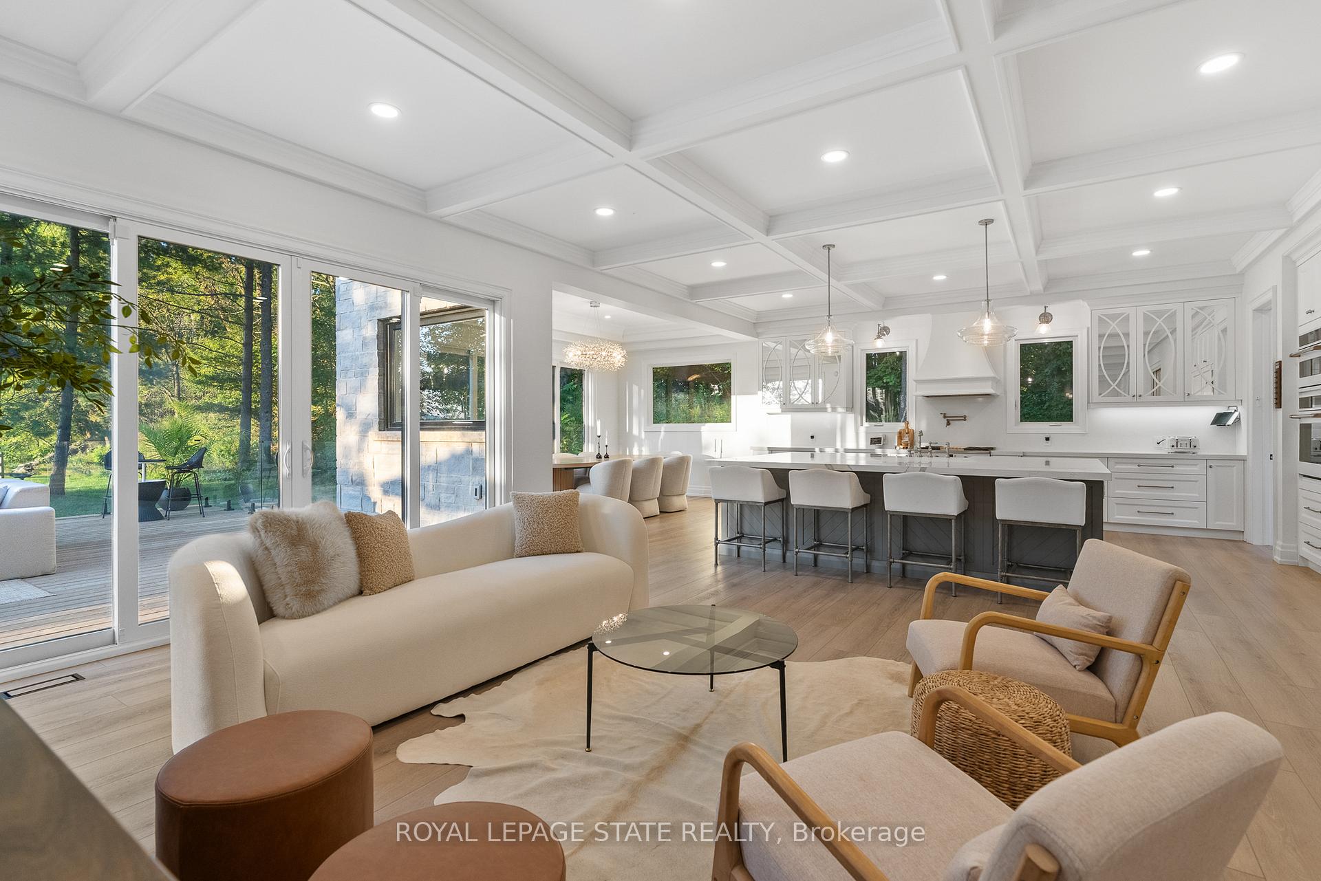 Photo 11 of 1067 Jerseyville Road W, Hamilton, Ancaster — HOMEH
