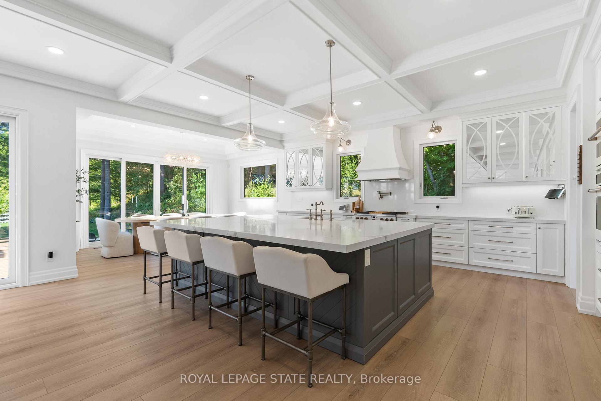 Photo 12 of 1067 Jerseyville Road W, Hamilton, Ancaster — HOMEH