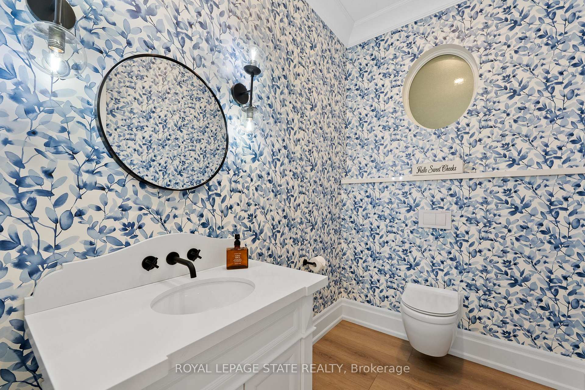 Photo 17 of 1067 Jerseyville Road W, Hamilton, Ancaster — HOMEH