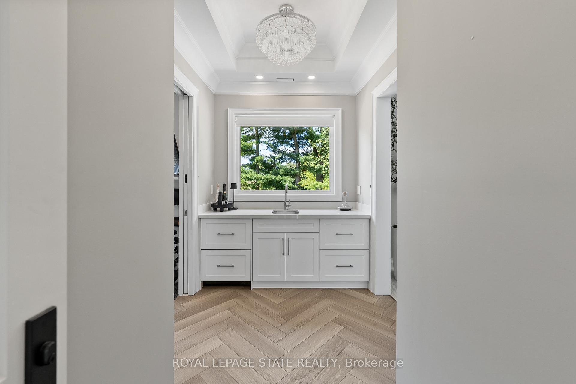 Photo 24 of 1067 Jerseyville Road W, Hamilton, Ancaster — HOMEH