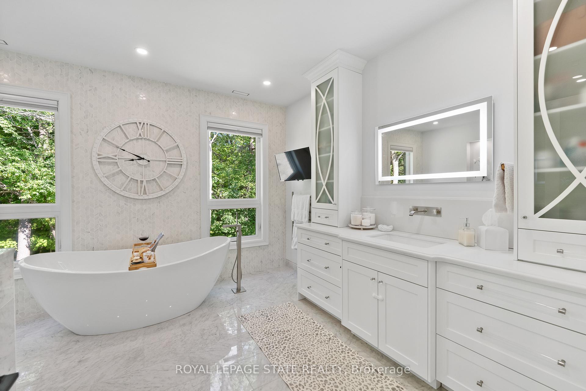 Photo 25 of 1067 Jerseyville Road W, Hamilton, Ancaster — HOMEH