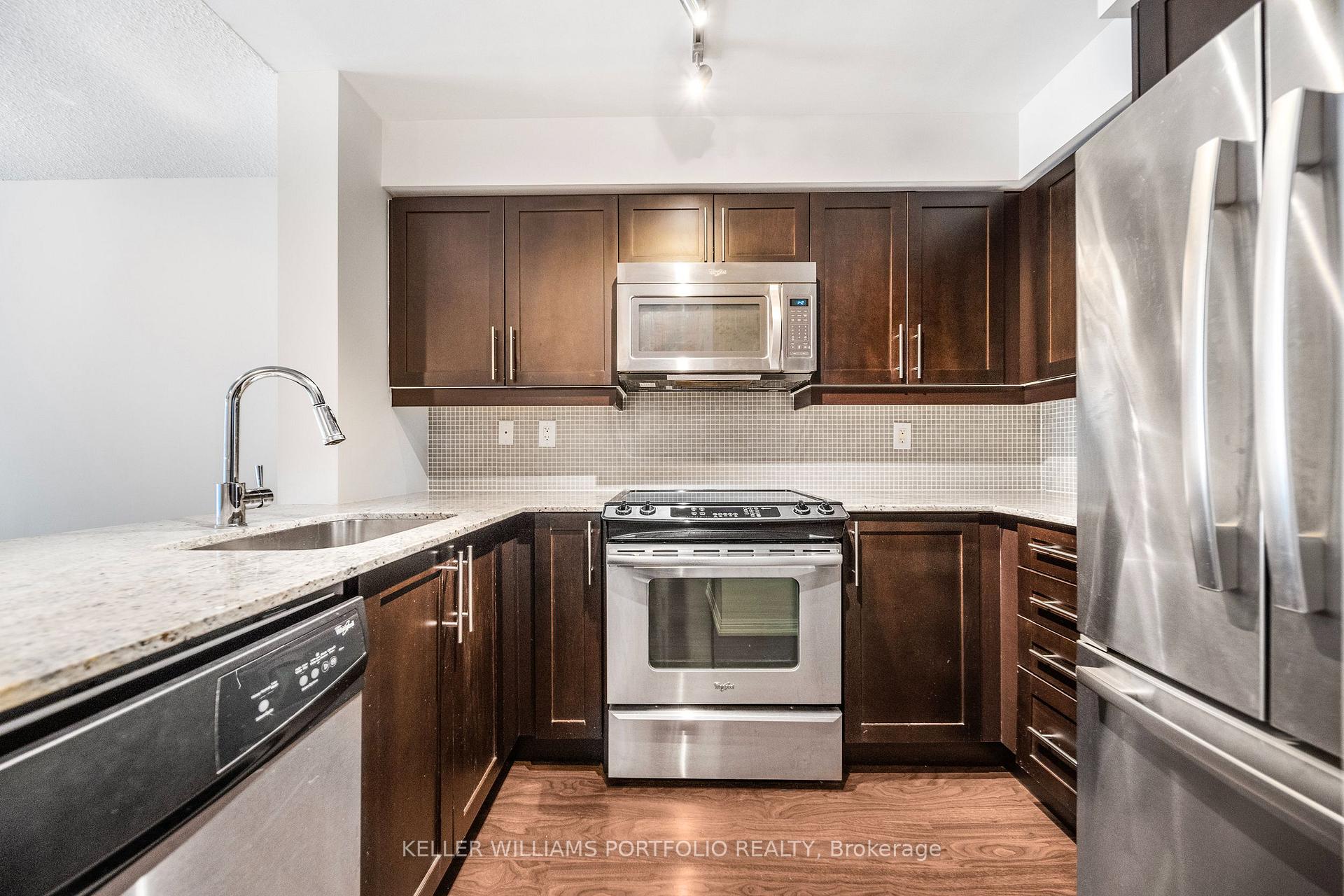 Photo 3 of Unit 508, 125 Western Battery Road, Toronto, Niagara — HOMEH