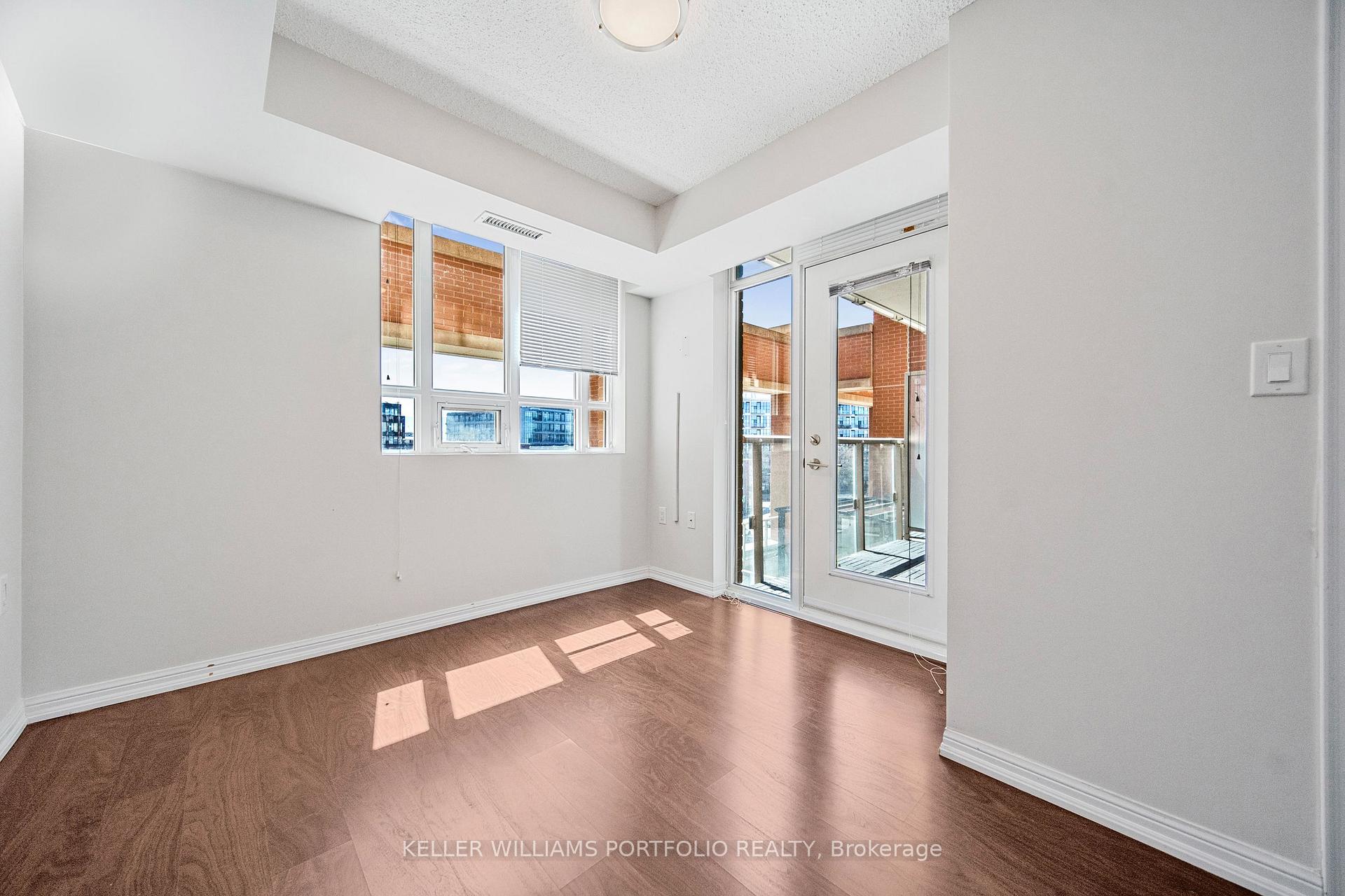 Photo 4 of Unit 508, 125 Western Battery Road, Toronto, Niagara — HOMEH