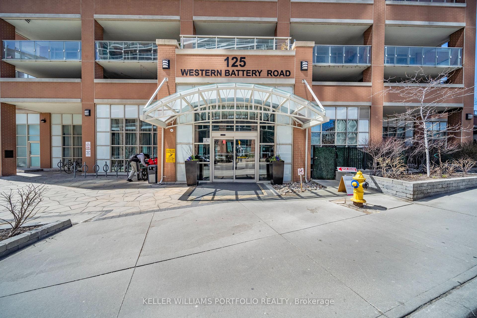 Photo 18 of Unit 508, 125 Western Battery Road, Toronto, Niagara — HOMEH