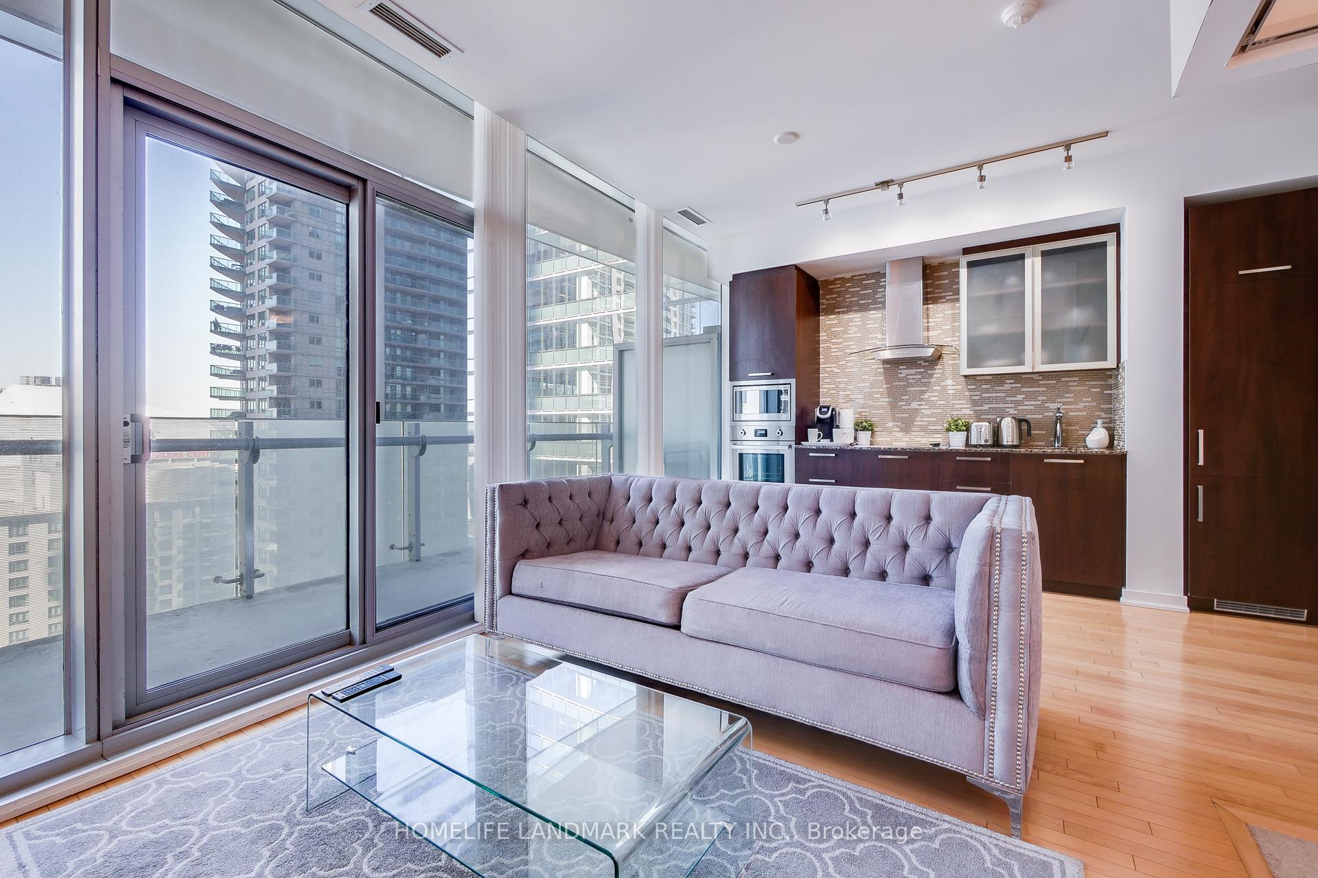 Photo 9 of Unit 1807, 14 York Street, Toronto, Waterfront Communities — HOMEH