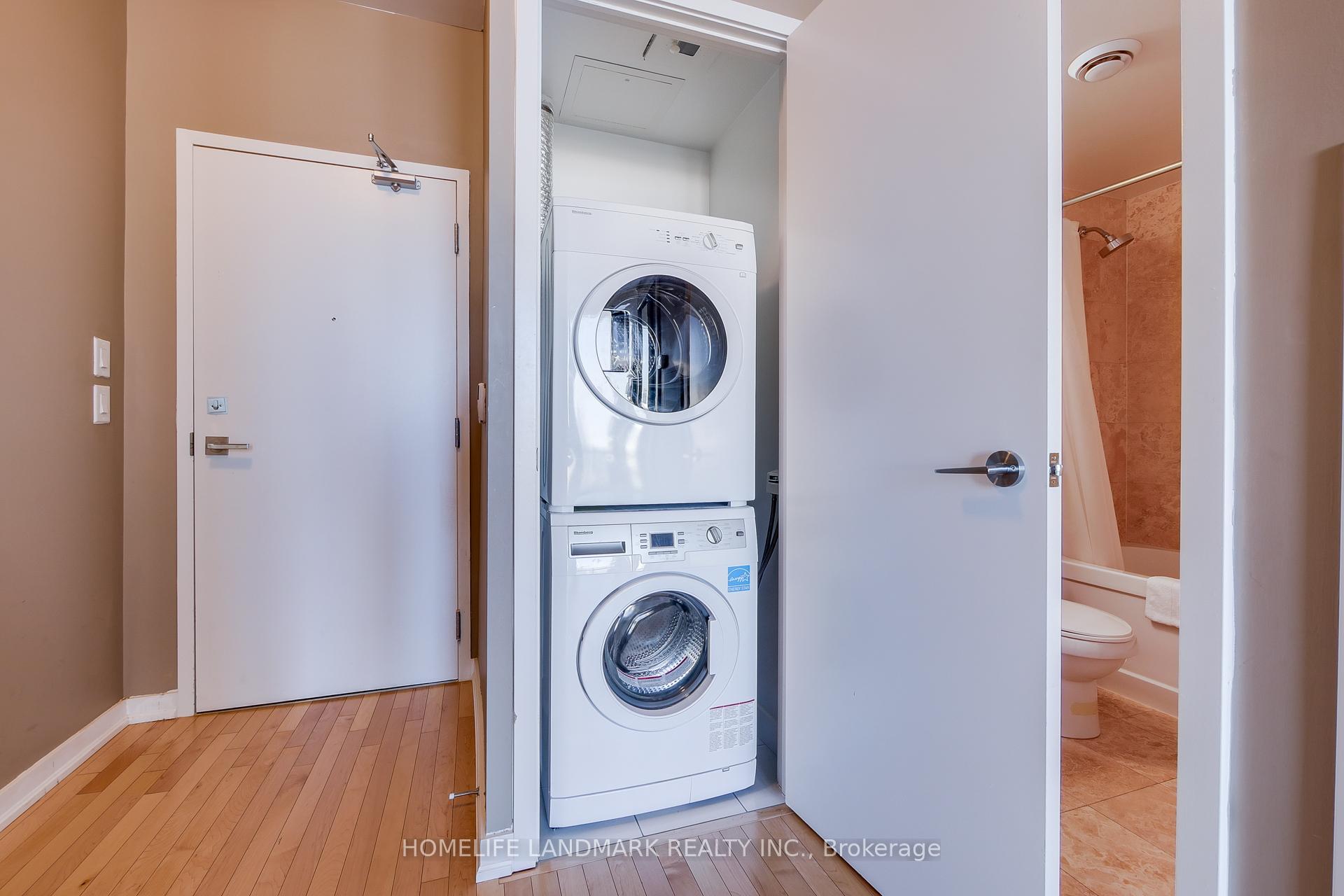 Photo 14 of Unit 1807, 14 York Street, Toronto, Waterfront Communities — HOMEH
