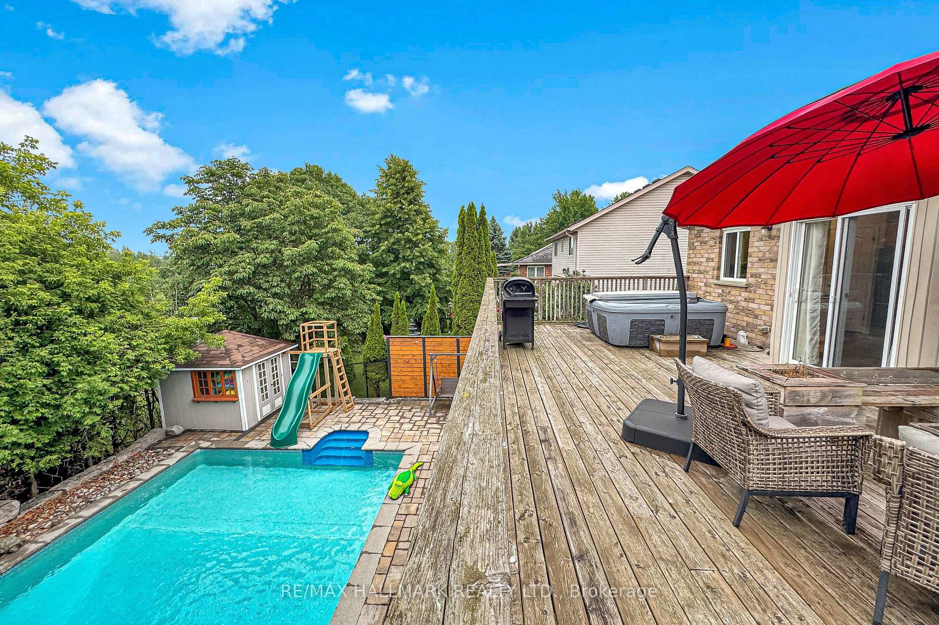 Photo 1 of 71 Hunter Road, Orangeville — HOMEH