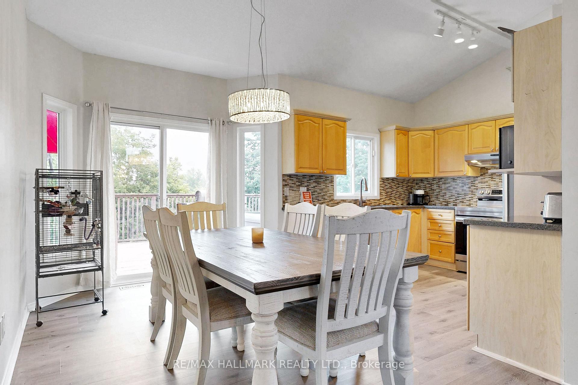 Photo 14 of 71 Hunter Road, Orangeville — HOMEH