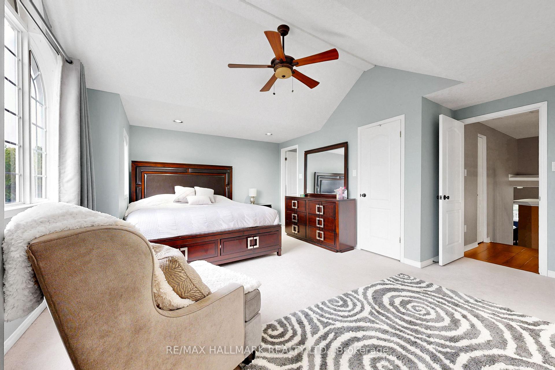 Photo 27 of 71 Hunter Road, Orangeville — HOMEH