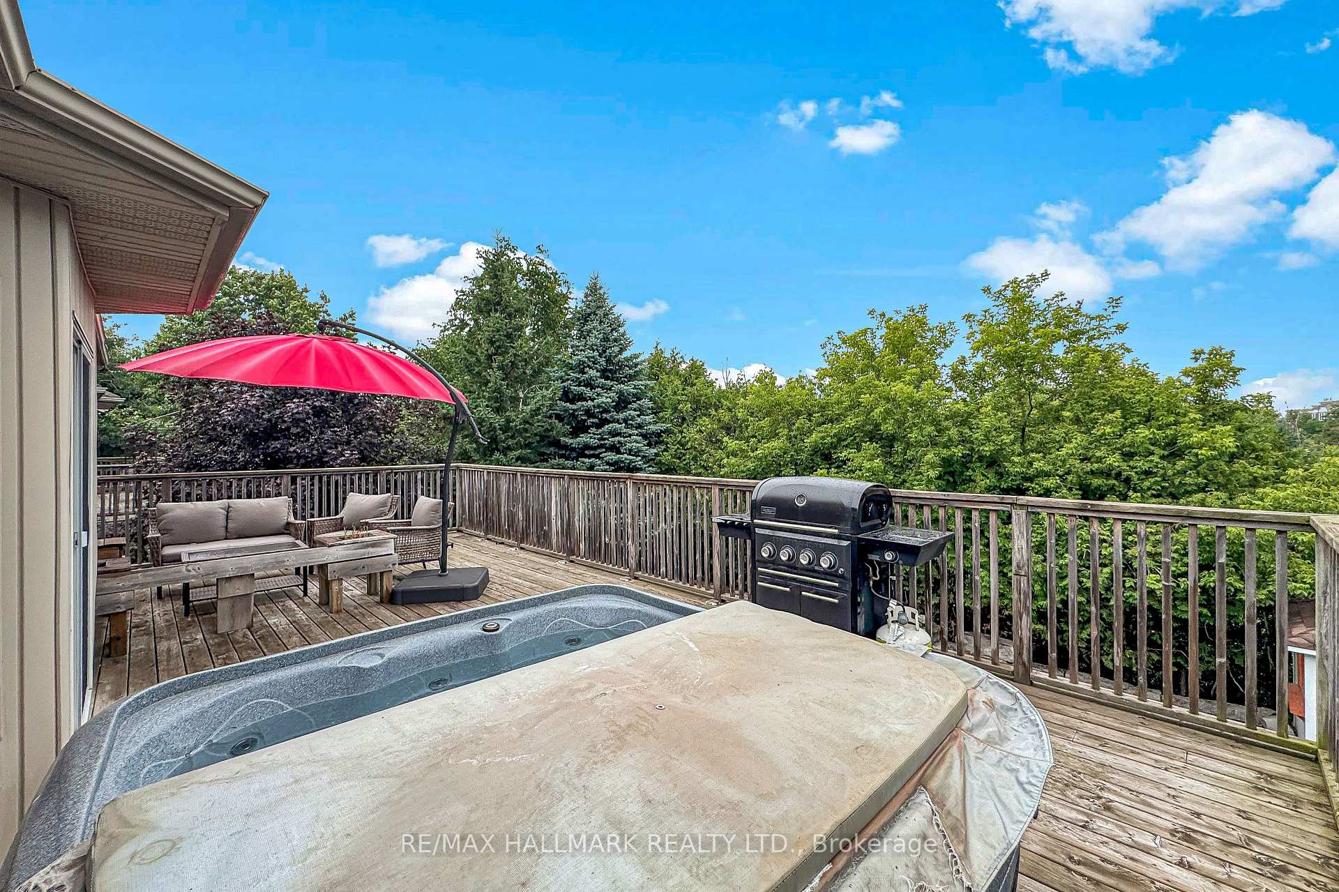 Photo 39 of 71 Hunter Road, Orangeville — HOMEH