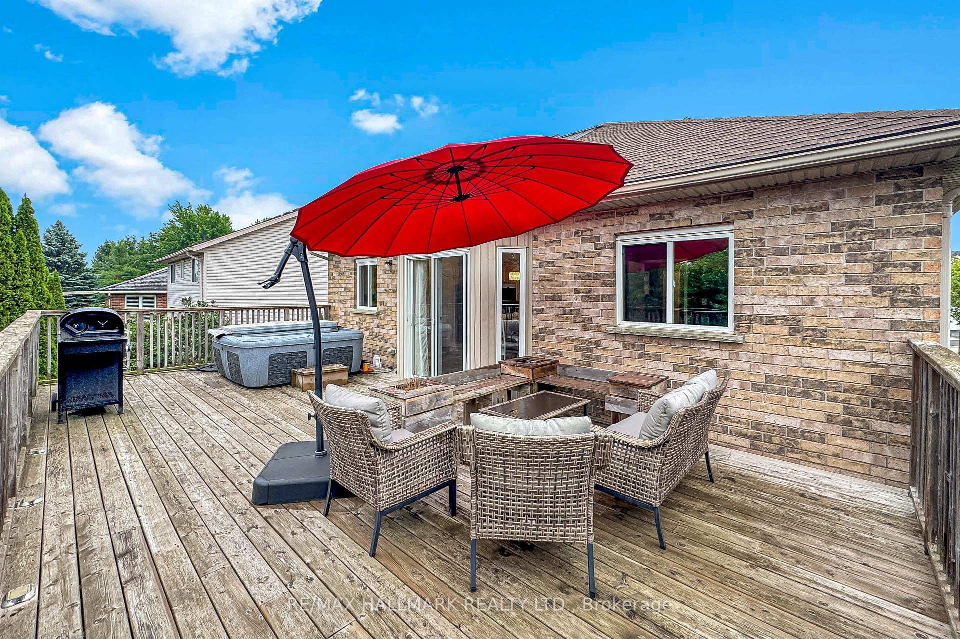 Photo 41 of 71 Hunter Road, Orangeville — HOMEH